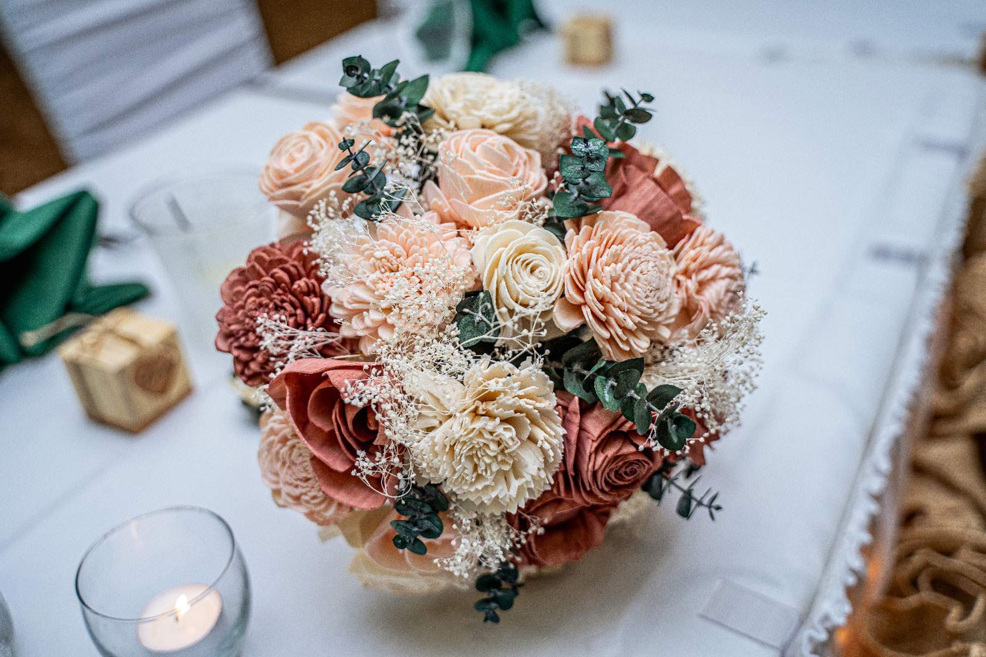 4-Lush-Greenery-Organic-Touches-Summer-Weddings